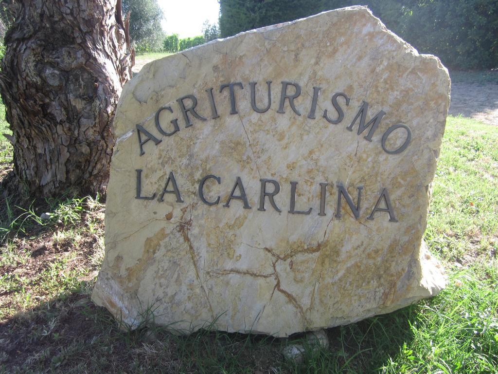 הוילה מליאנו אין טוסקנה Agriturismo La Carlina מראה חיצוני תמונה