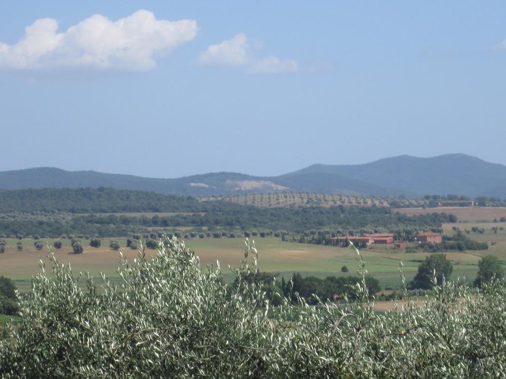 הוילה מליאנו אין טוסקנה Agriturismo La Carlina מראה חיצוני תמונה